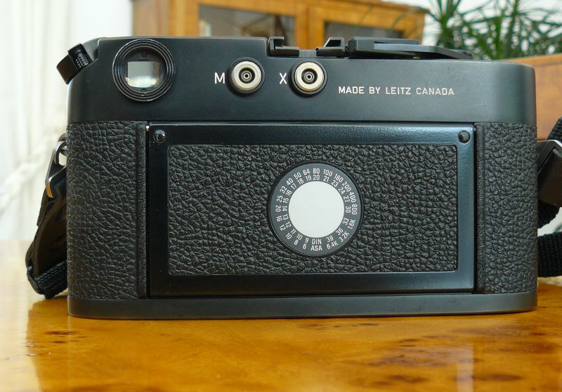 Leica M4 arrière