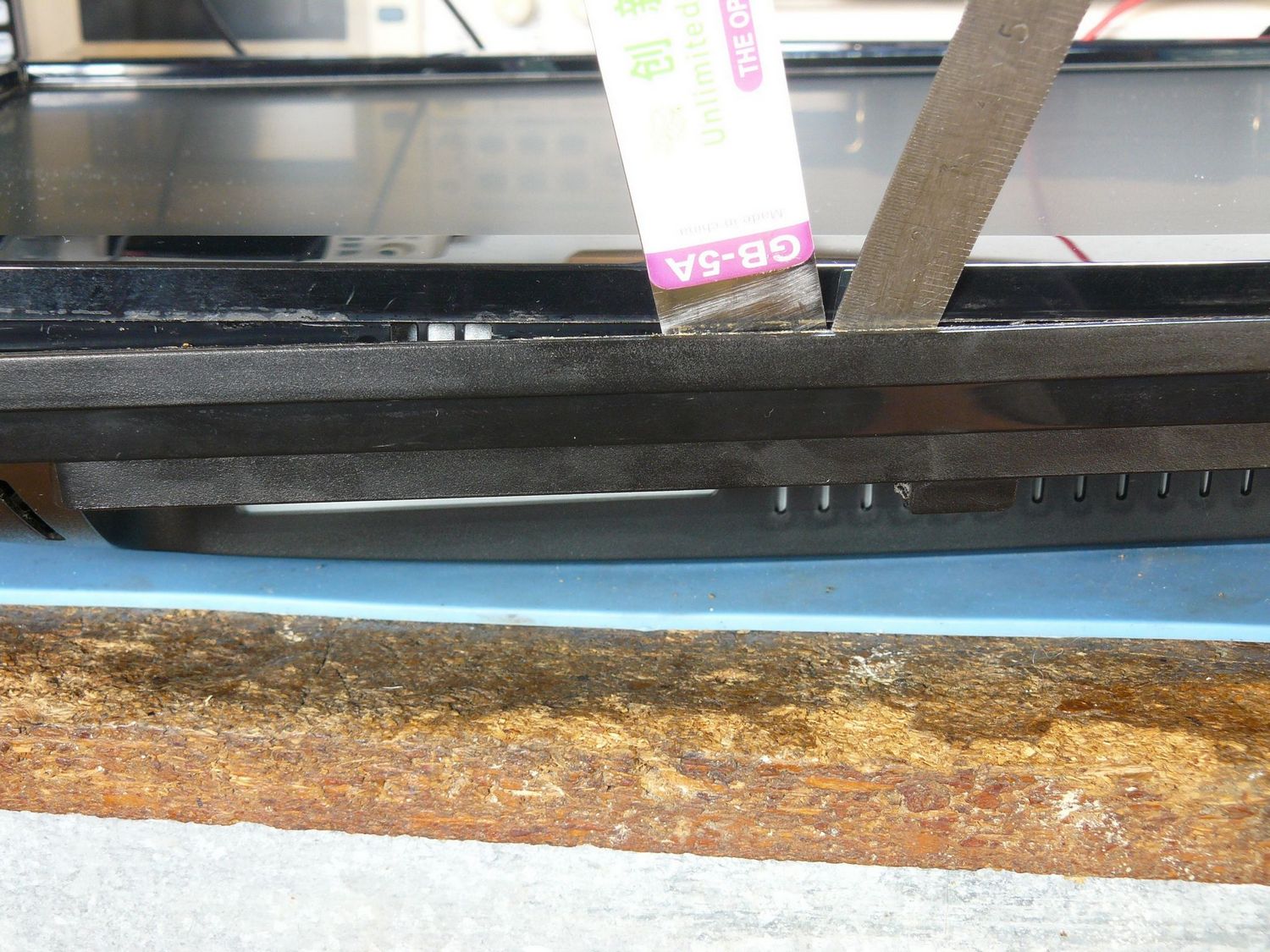 Dell S2209WB, déclipsage, général