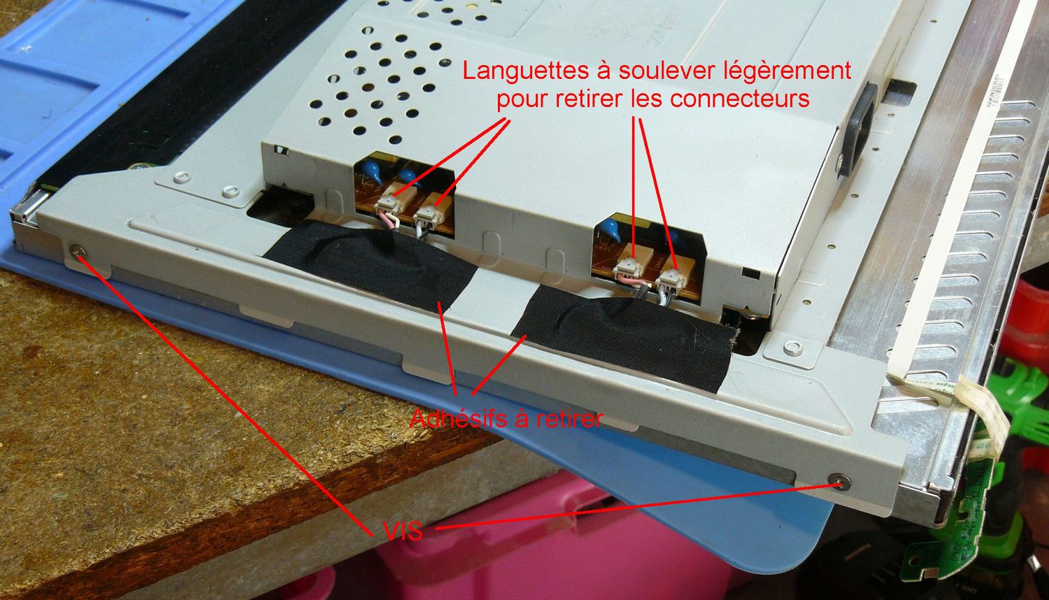 Dell S2209WB, alimentation CCFL rétroéclairage