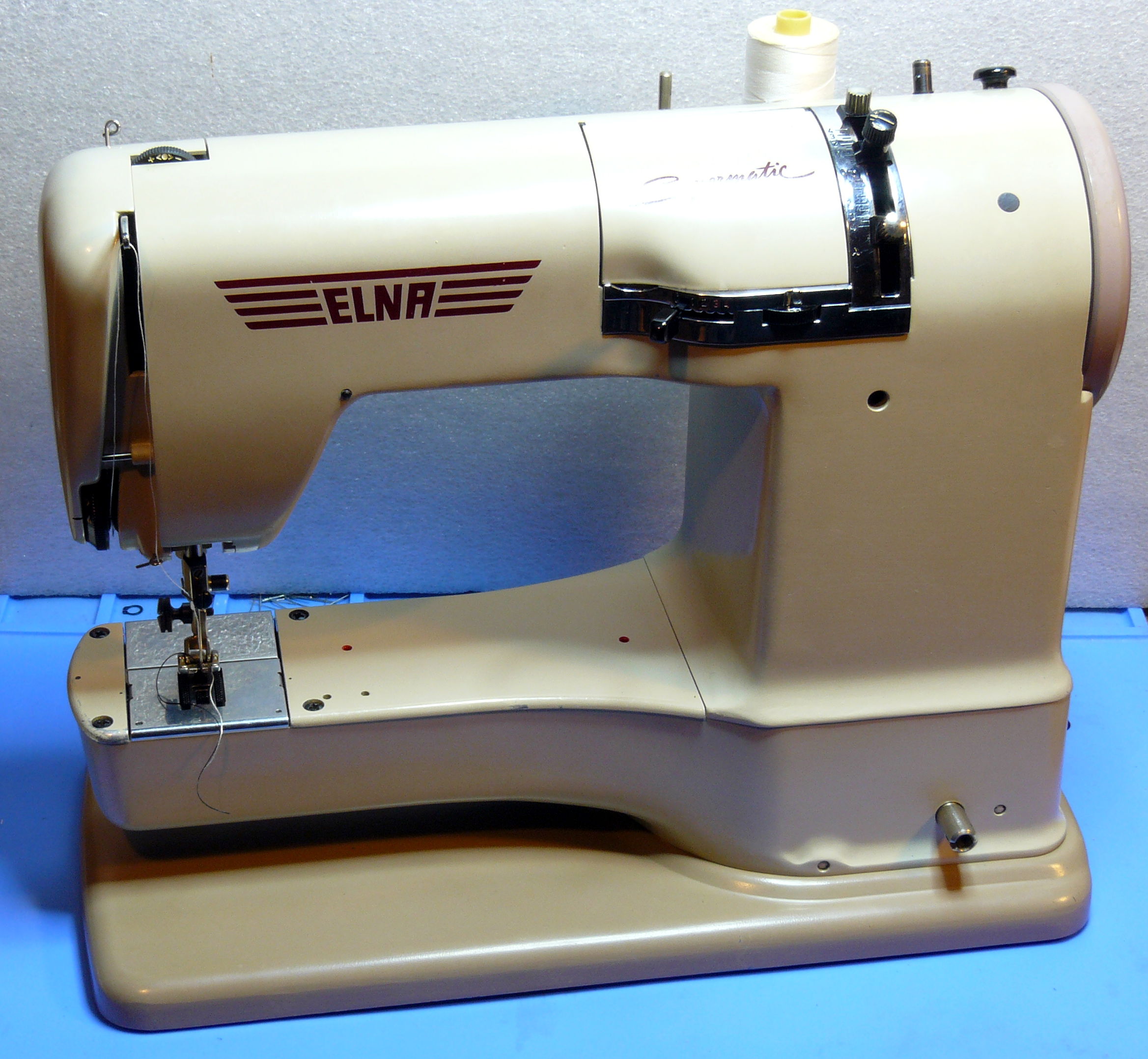 Elna 2 Supematic