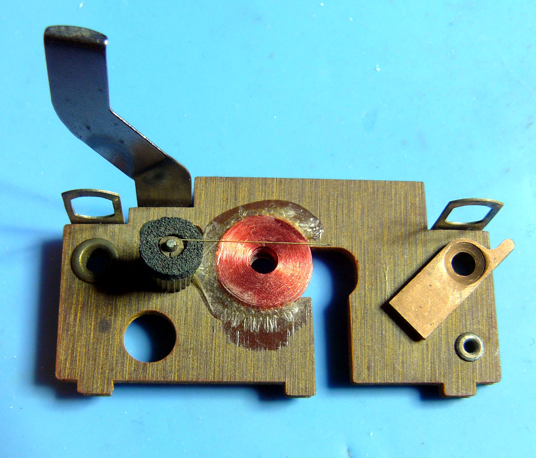 Japy calibre D7H, Exemple de la partie électriqued 'un mouvement Jaz BX ou BN