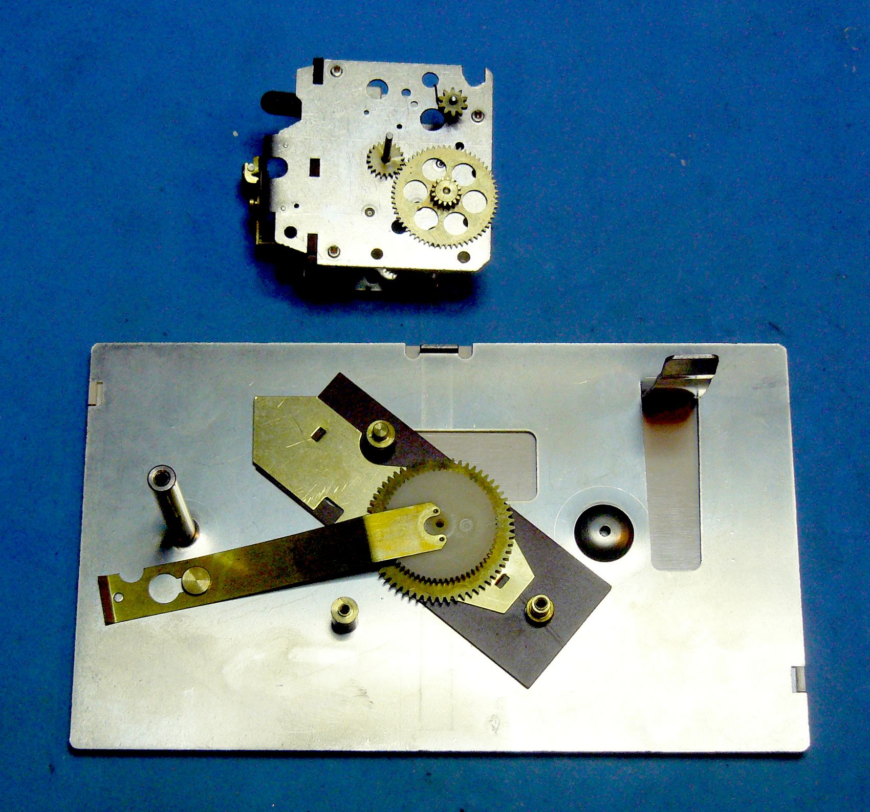 Jaz Jazistor drilic, mecanisme démonté, plaque cadran et mouvement