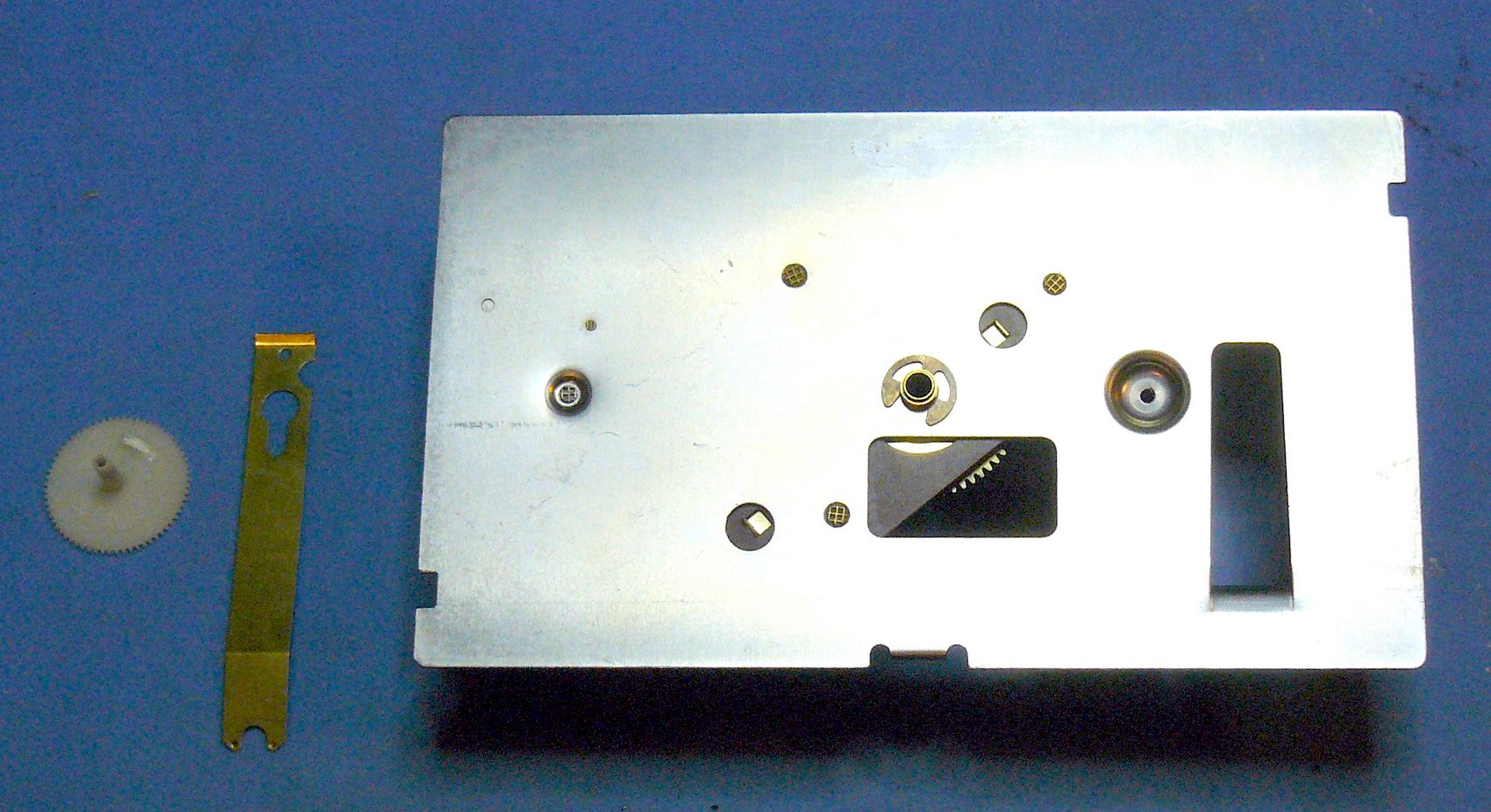 Jaz Jazistor drilic, mecanisme démonté, face avant plaque cadran