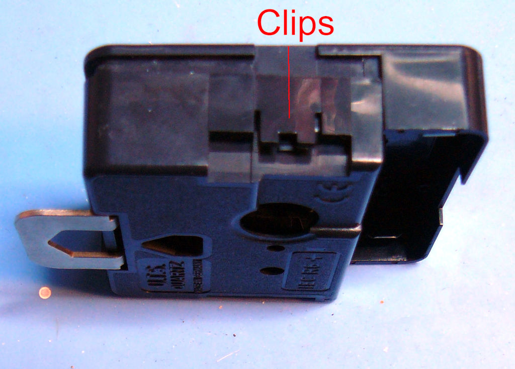 clips du boitier du mouvement UTS