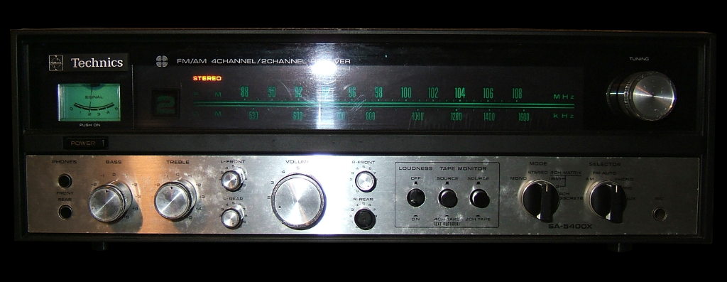 Technics SA5400, face avant