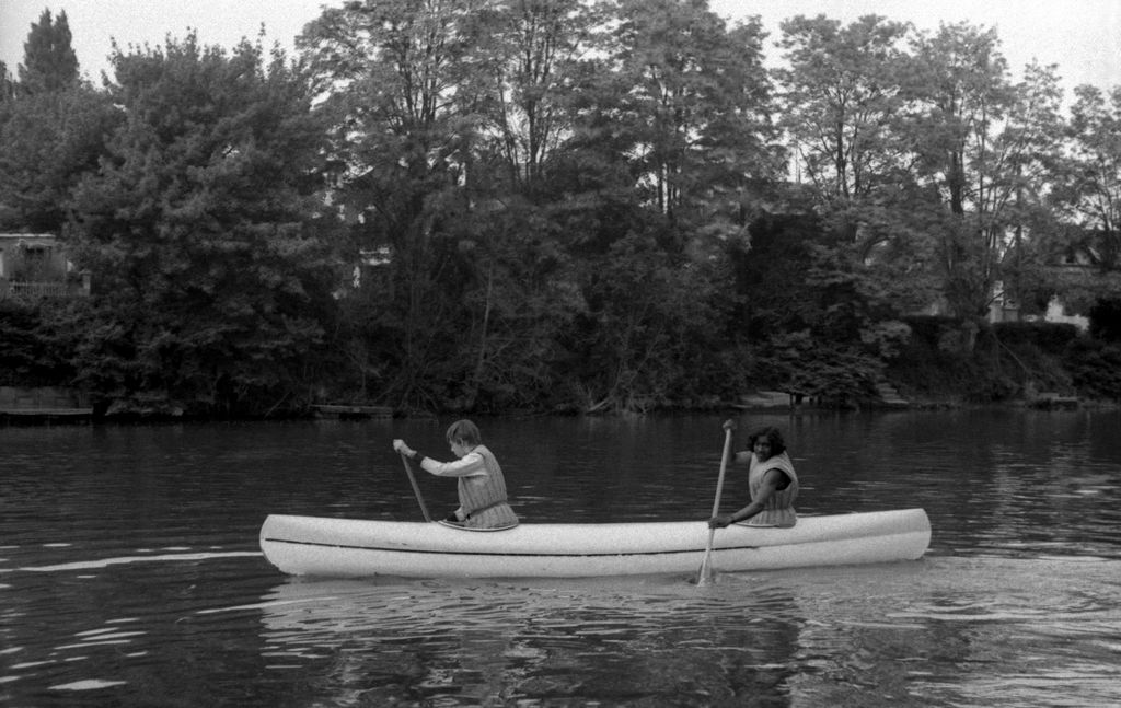 Collège des Boulereaux, Champigny, 1973, classe de sport, sortie en kayak