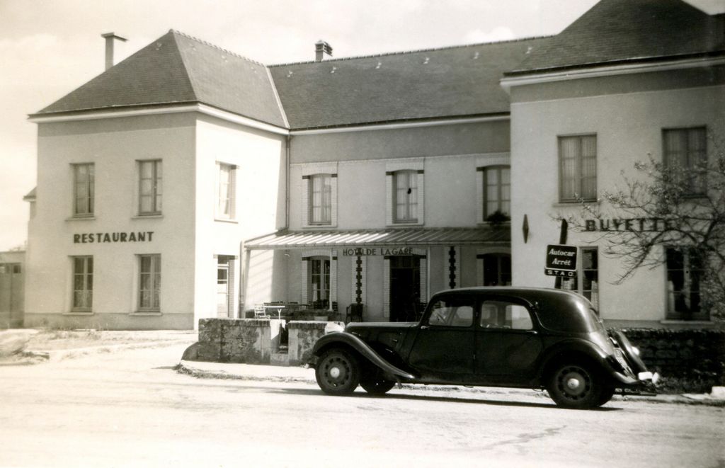 Années 1950, Connerré-Beillé, Hotel de la gare