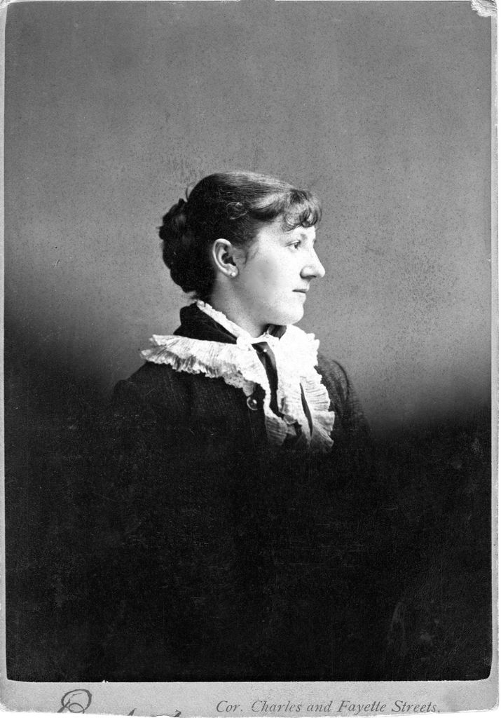 Anna Madeleine Van den Eynde, 1883