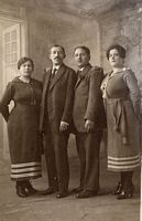 1920, David Elie Chour et famille