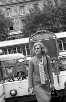 1973, Thérèse Laude-Laruelle à Paris, métro Cité