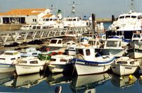 2002, une vue du port de Port Joinville