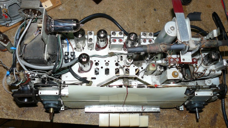 SBR R7, intérieur 1